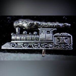 Vintage Silver-Tone Train Locomotive Screw Back Earrings